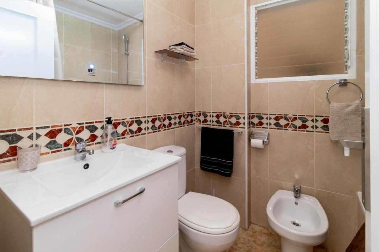 Ferienwohnung Victoria Playa Torrevieja Exterior foto